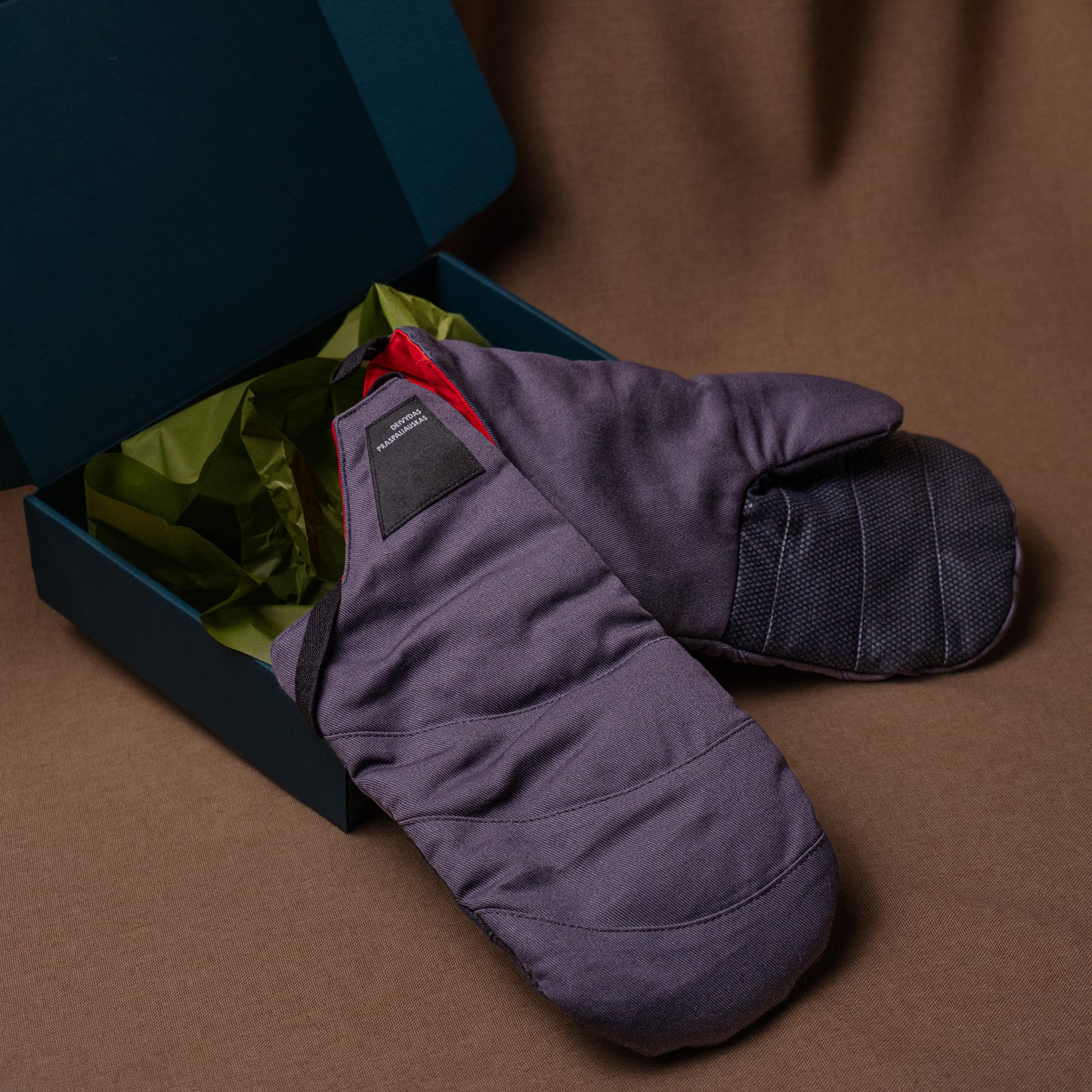 KARŠČIUI ATSPARIOS VIRTUVĖS PIRŠTINĖS