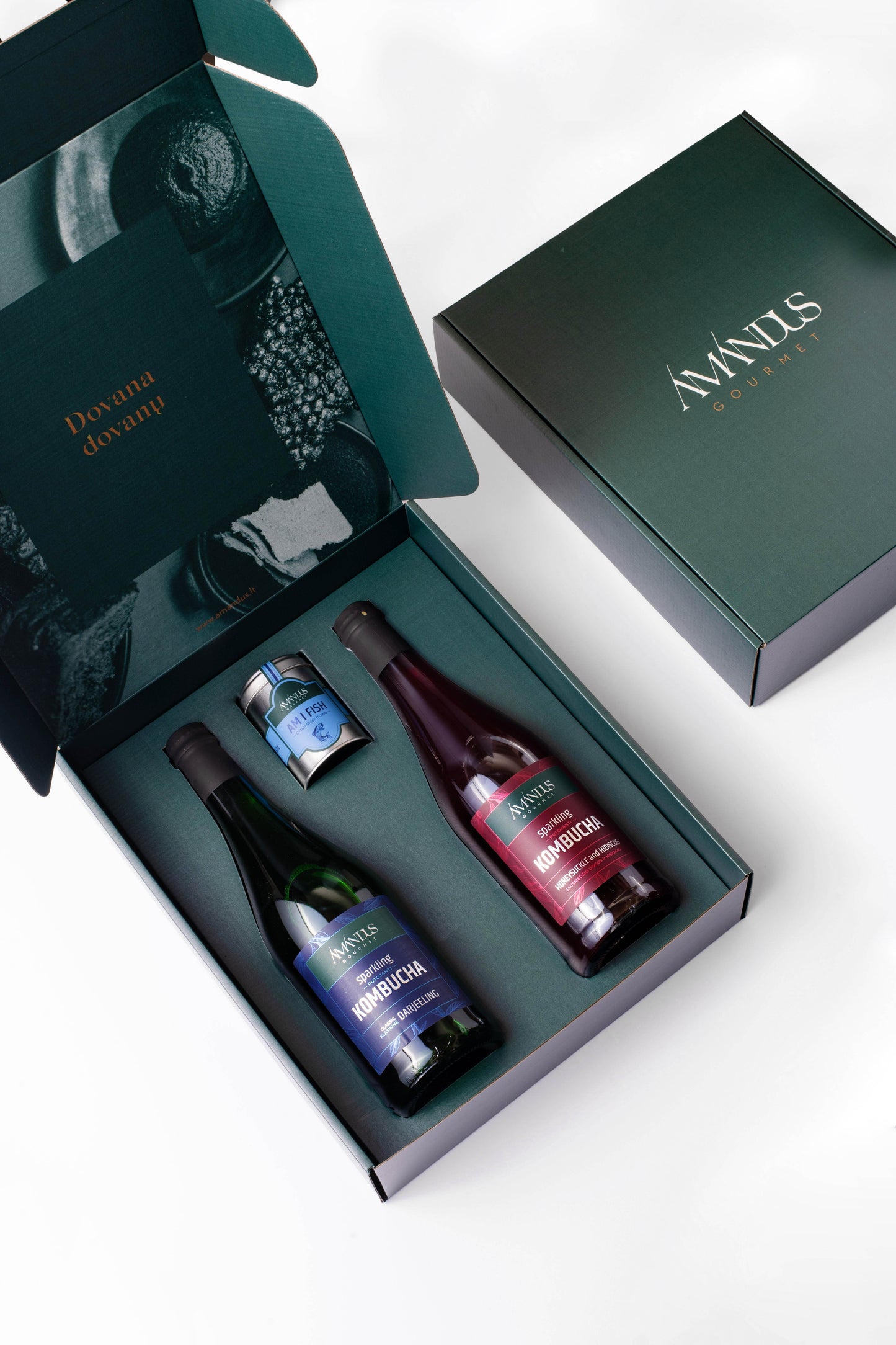 Didelis gurmaniškas dovanų rinkinys: dviejų kombučių ir prieskonių