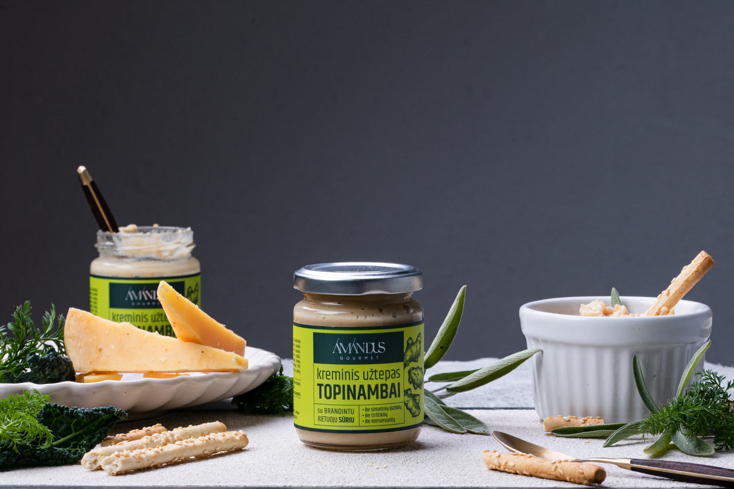 CREAMY JERUSALEM ARTICHOKE SPREAD WITH MATURED HARD CHEESE